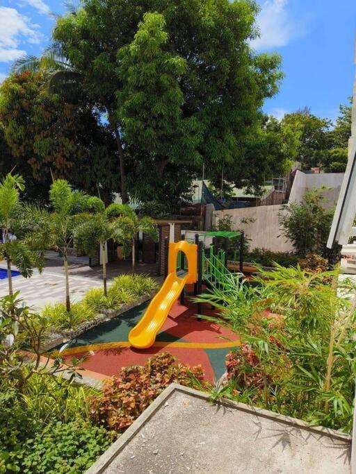 Platform 361 Apartment Cebu Exterior photo